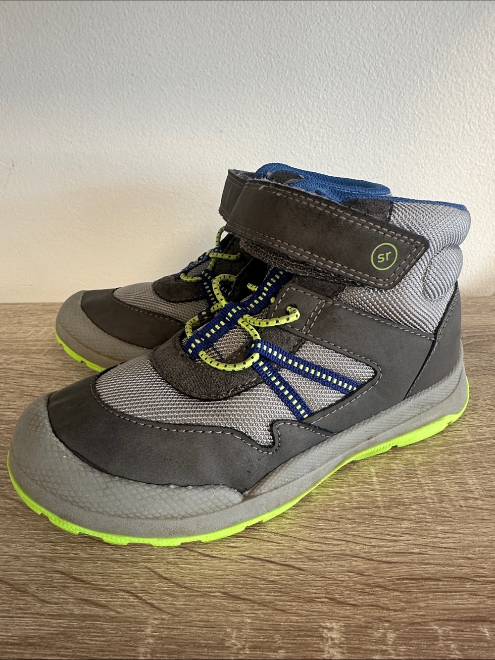 Stride Rite 360 Hiking Book Kamari 12
